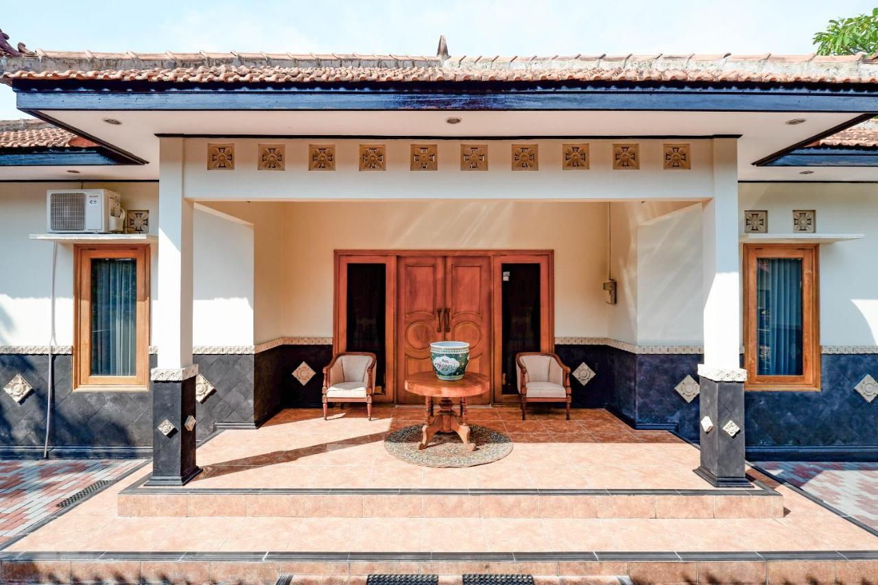 Oyo 2327 Pagsis Village Klaten Exterior photo
